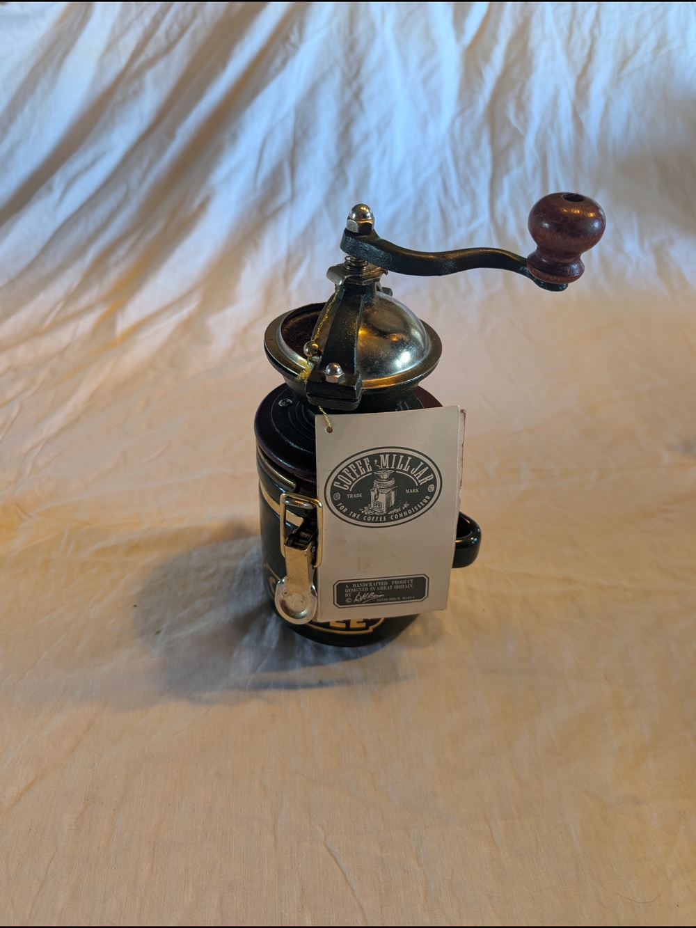 2/100$ Vintage Black and Brown Manual cast iron Coffee Grinder
